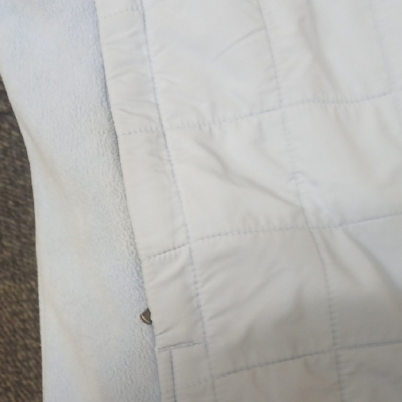 Glen Echo Light Blue Quilted Vest - Picture 13 of 13
